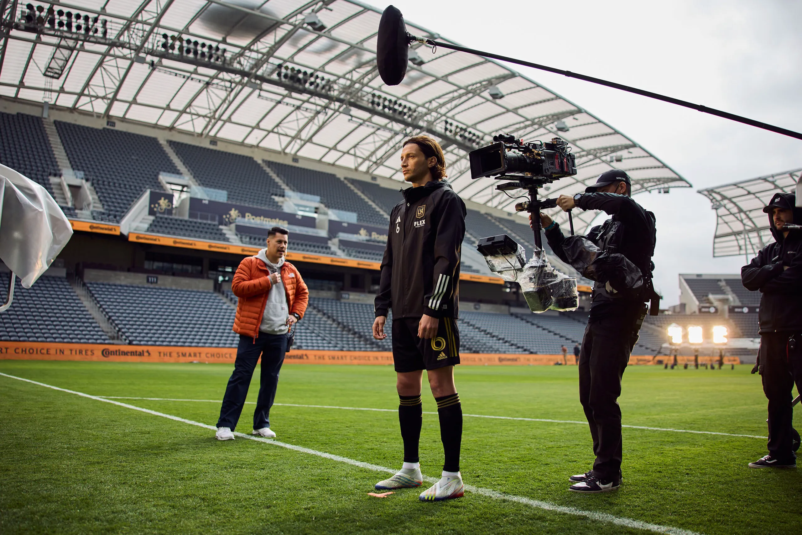 v1a-continental00010