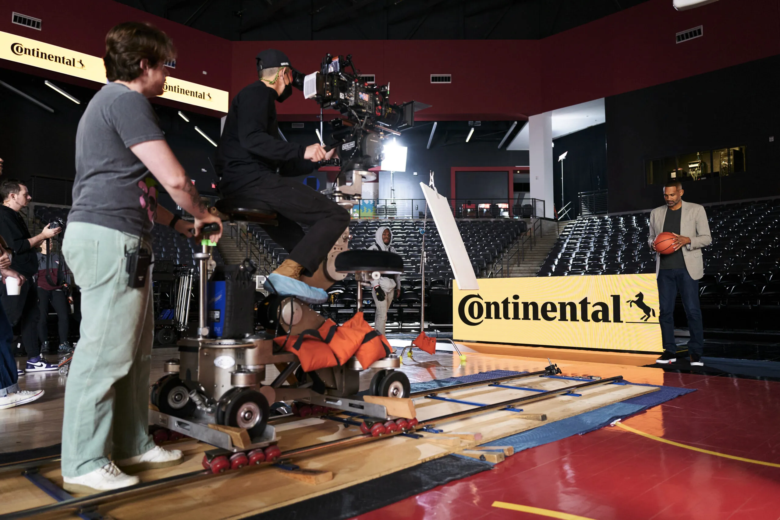 v1a-continental200003