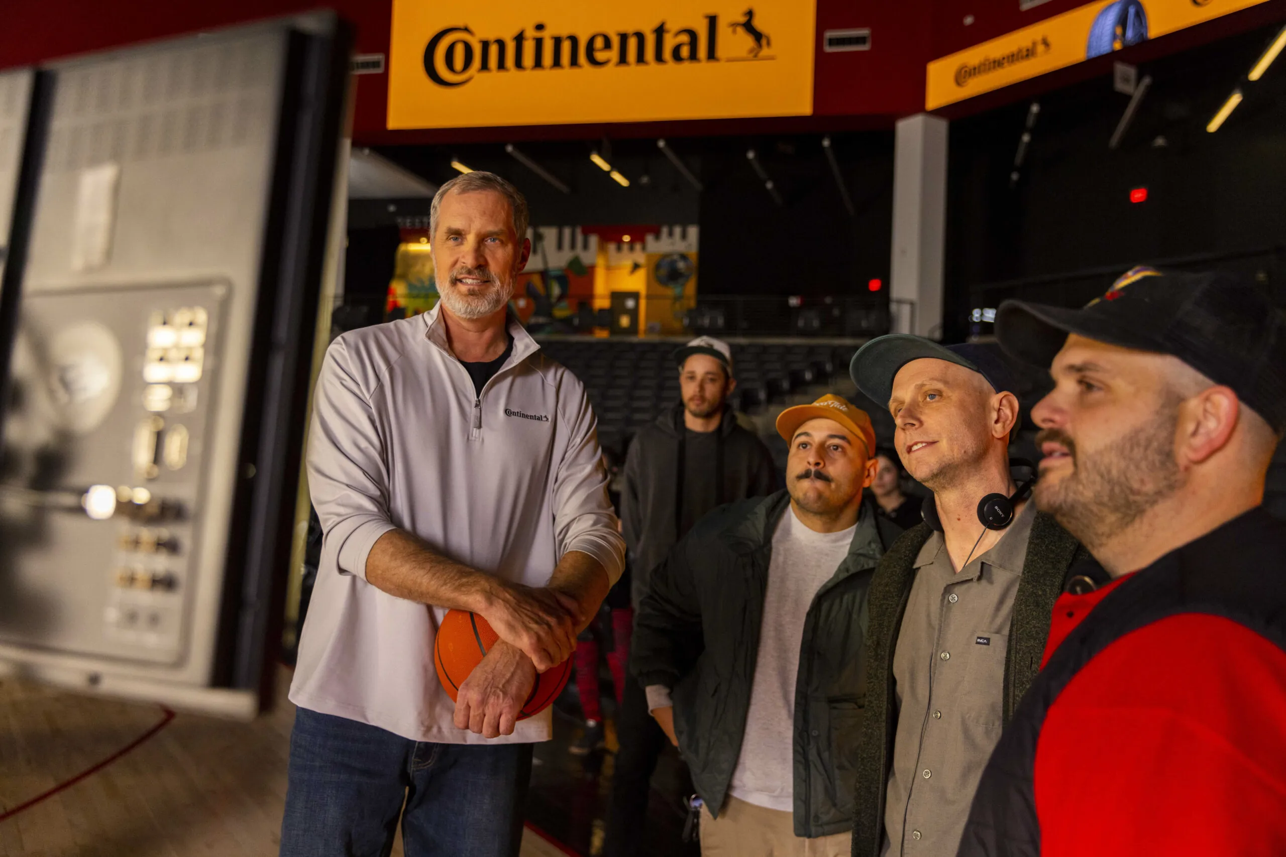 v1a-continental200007