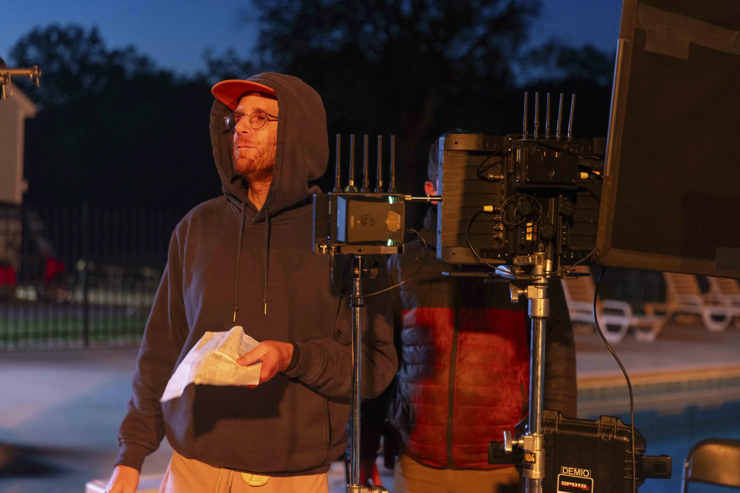 jacuzzi-man-bts-00013.webp